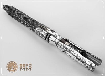 Cal Kestis Fallen Order Weathered Hero Saber Custom Lightsaber - Sean Solo Sabers
