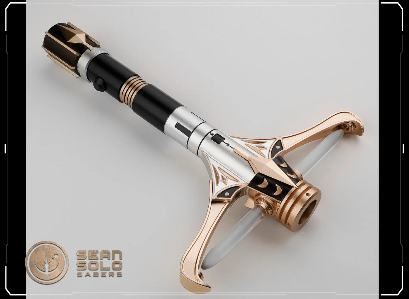Stellan Gios Hero Saber Custom Lightsaber - Sean Solo Sabers